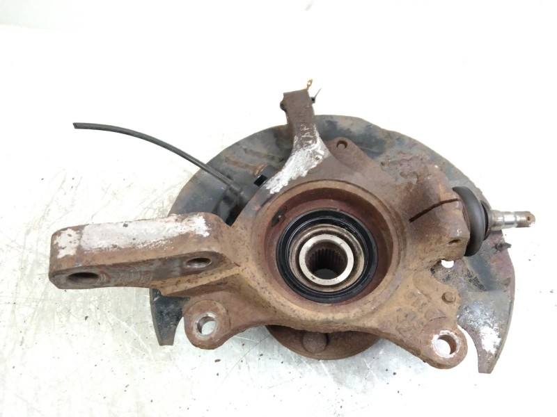 Recambio de mangueta delantera derecha para subaru impreza g11 (gd/gg) 2.0 cat referencia OEM IAM   