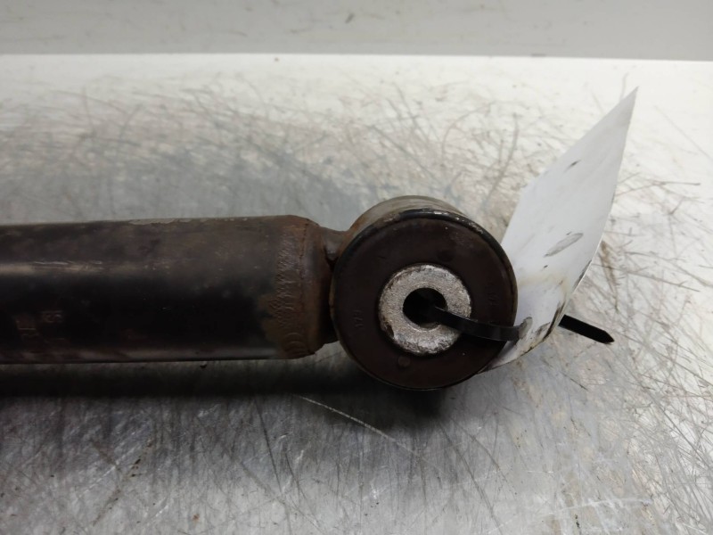 Recambio de amortiguador trasero para skoda superb (3u4) collection referencia OEM IAM   