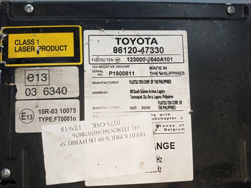 Recambio de sistema audio / radio cd para toyota prius (nhw30) referencia OEM IAM 8612047330  