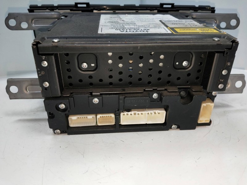 Recambio de sistema audio / radio cd para toyota prius (nhw30) referencia OEM IAM 8612047330  