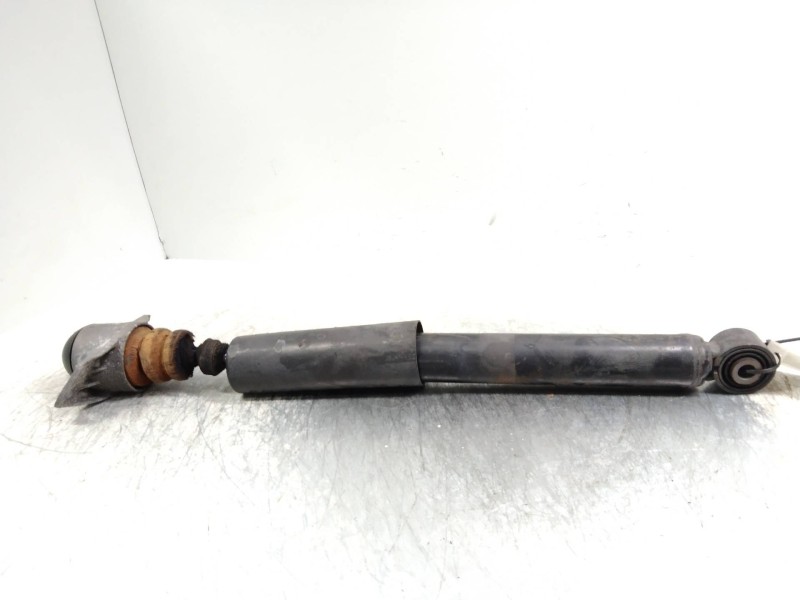 Recambio de amortiguador trasero para skoda suberb (3t4) elegance referencia OEM IAM   