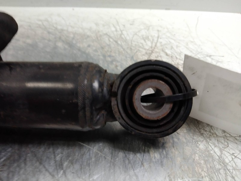 Recambio de amortiguador trasero para skoda suberb (3t4) elegance referencia OEM IAM   