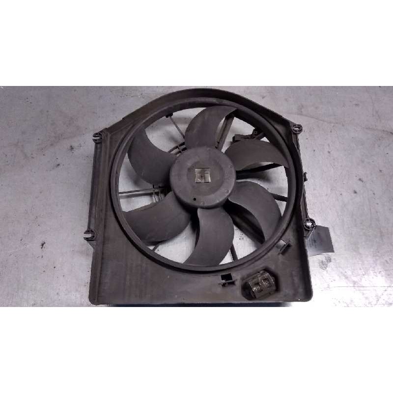 Recambio de electroventilador para renault clio ii fase i (b/cbo) 1.6 16v referencia OEM IAM 90250928D 7700836311 GATE