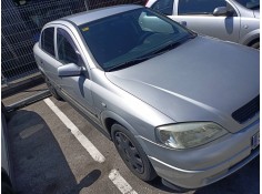 opel astra g berlina del año 1998
