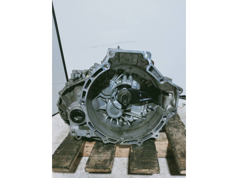 Recambio de caja cambios para mazda 3 lim. (bl) 2.2 turbodiesel cat referencia OEM IAM A9403460  6V