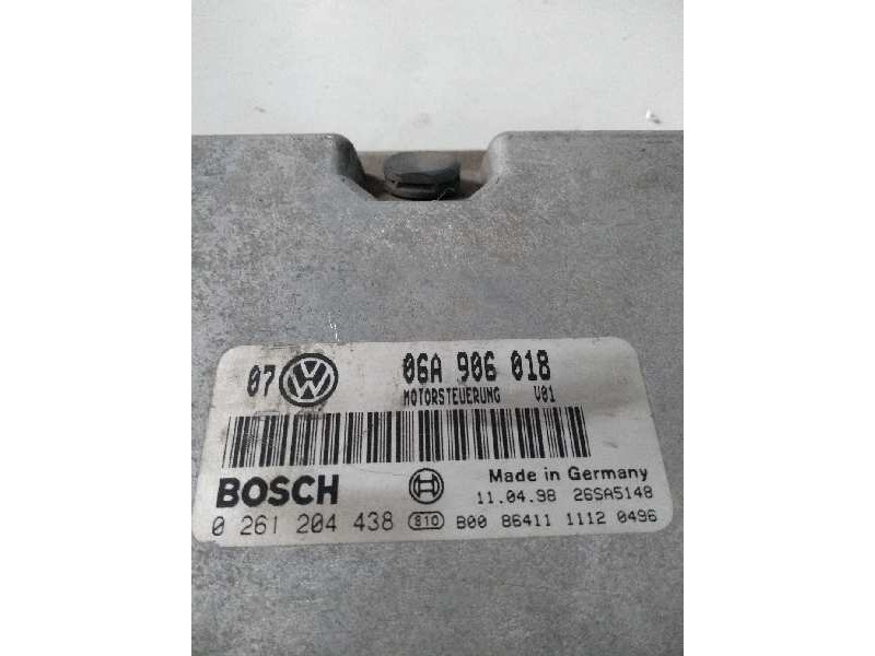 Recambio de centralita motor uce para volkswagen golf iv berlina (1j1) 1.8 referencia OEM IAM 0261204438 06A906018  Recambio de centralita motor uce para volkswagen golf iv berlina (1j1) 1.8 referencia OEM IAM 0261204438 06A906018