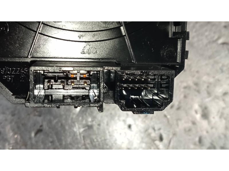 Recambio de anillo airbag para kia rio uefa euro 2016 referencia OEM IAM   