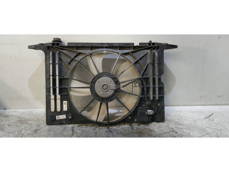Recambio de electroventilador para toyota auris básico referencia OEM IAM MF4227501903 160400D320 