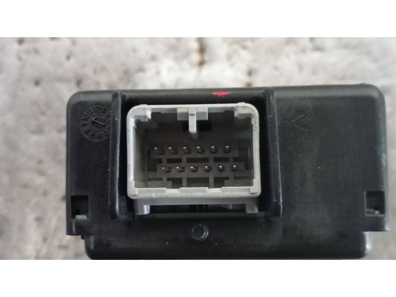 Recambio de modulo electronico para kia rio uefa euro 2016 referencia OEM IAM 958001W200 223128122 