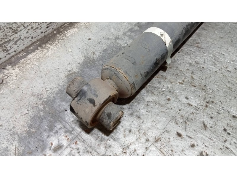 Recambio de amortiguador trasero derecho para toyota auris básico referencia OEM IAM 4853002491  