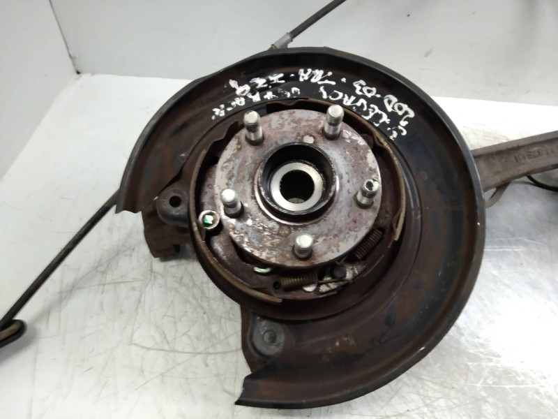 Recambio de mangueta trasera izquierda para subaru legacy familiar/outback b13 (bp) 2.0 diesel cat referencia OEM IAM   