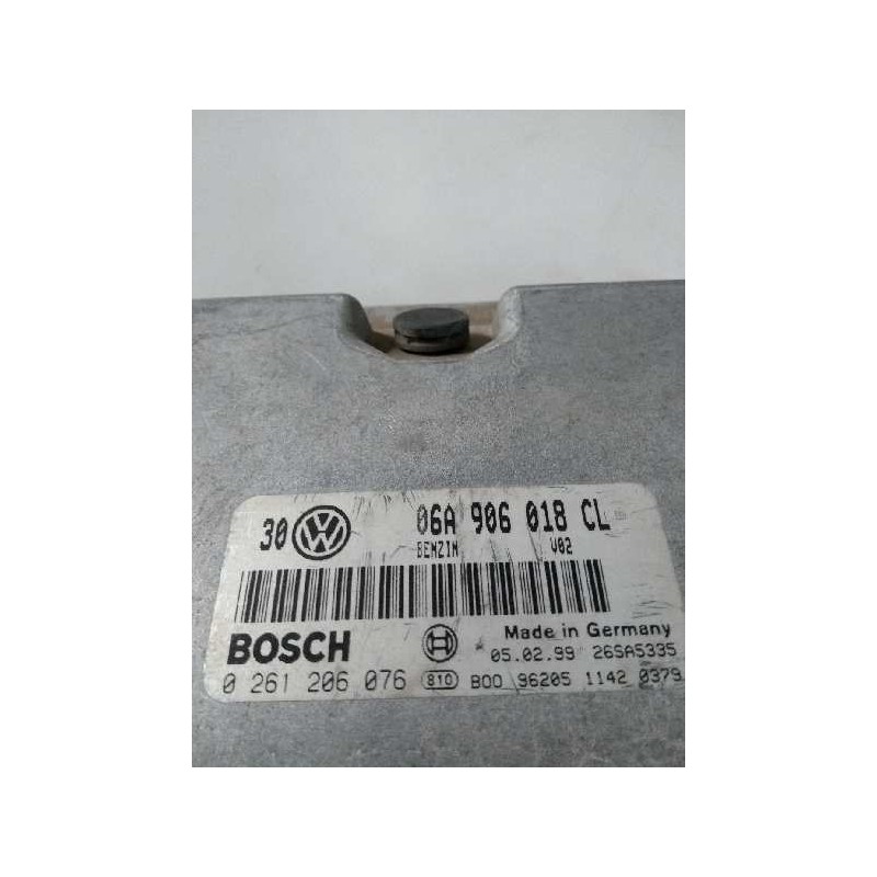 Recambio de centralita motor uce para volkswagen golf iv berlina (1j1) 1.8 referencia OEM IAM 0261206076 06A906018CL  Recambio de centralita motor uce para volkswagen golf iv berlina (1j1) 1.8 referencia OEM IAM 0261206076 06A906018CL