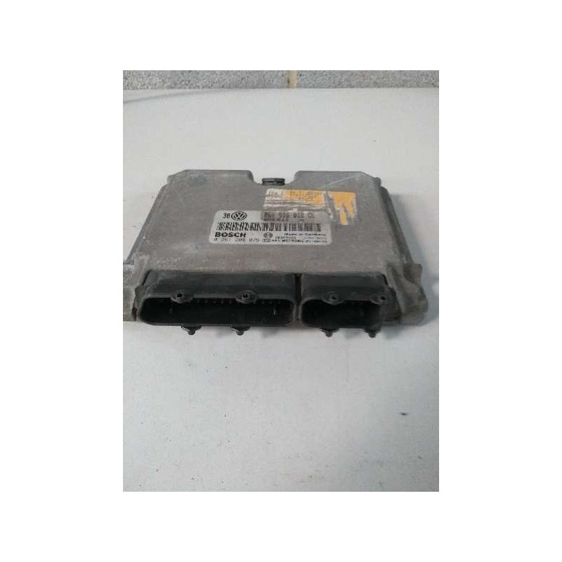 Recambio de centralita motor uce para volkswagen golf iv berlina (1j1) 1.8 referencia OEM IAM 0261206076 06A906018CL M385