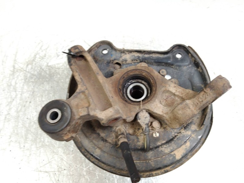 Recambio de mangueta trasera izquierda para subaru legacy berl./familiar b11 (bd/bg) 2.2 cat referencia OEM IAM   