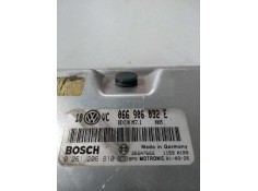 Recambio de centralita motor uce para volkswagen passat berlina (3b3) 2.3 v5 referencia OEM IAM 0261206810 066906032E ME71 2