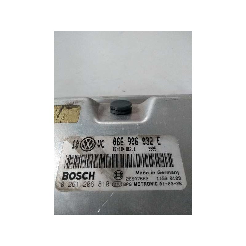 Recambio de centralita motor uce para volkswagen passat berlina (3b3) 2.3 v5 referencia OEM IAM 0261206810 066906032E ME71