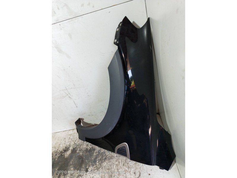 Recambio de aleta delantera izquierda para chevrolet captiva 2.0 vcdi lt referencia OEM IAM   