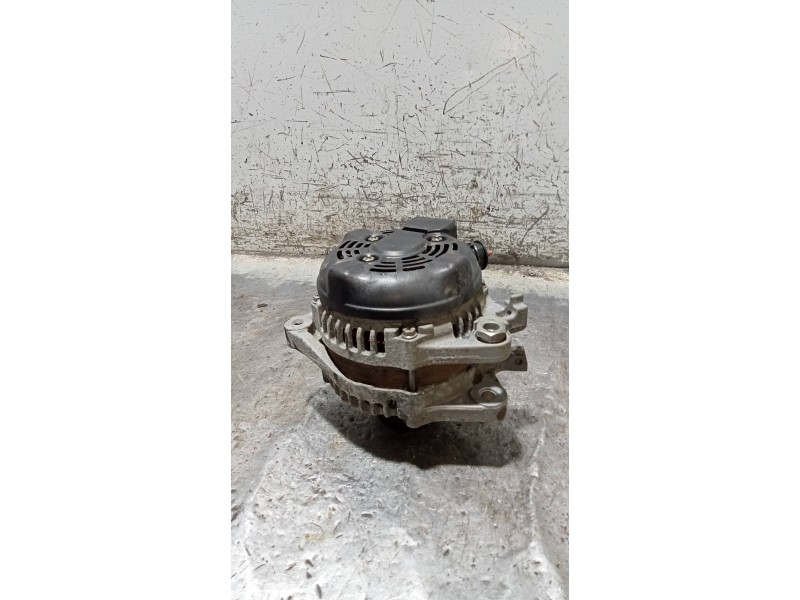 Recambio de alternador para toyota auris básico referencia OEM IAM 270600Y040 1042102310 