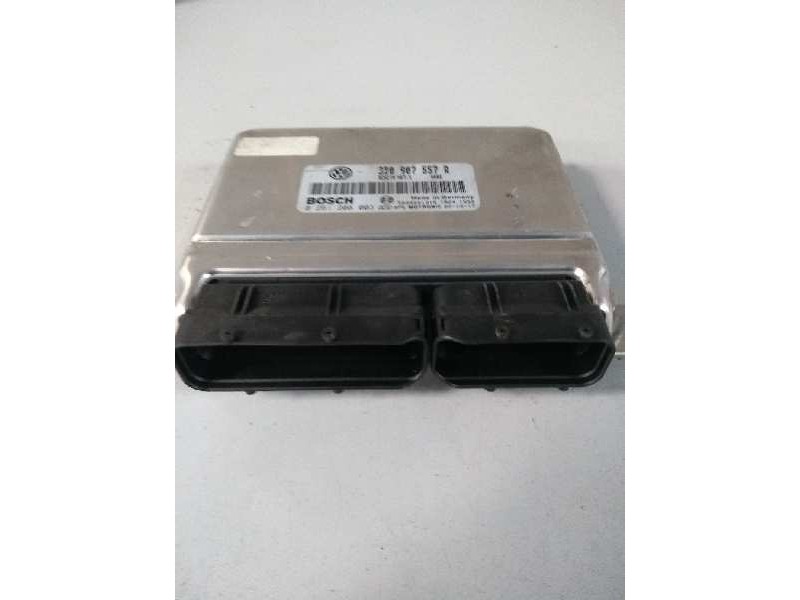 Recambio de centralita motor uce para volkswagen passat berlina (3b3) advance referencia OEM IAM 0261208003 3B0907557R ME75