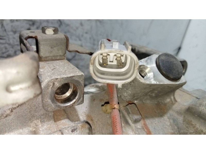 Recambio de compresor aire acondicionado para toyota auris básico referencia OEM IAM GE4472603312  