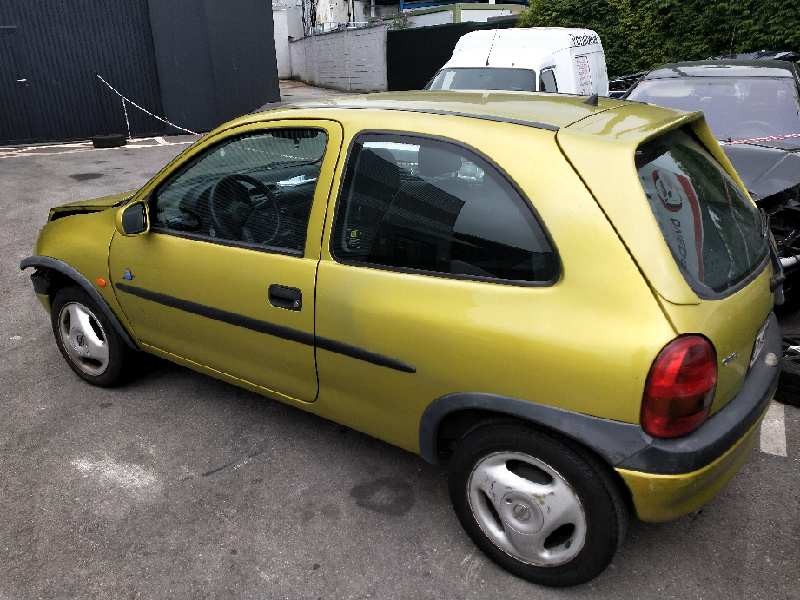 opel corsa b del año 1998