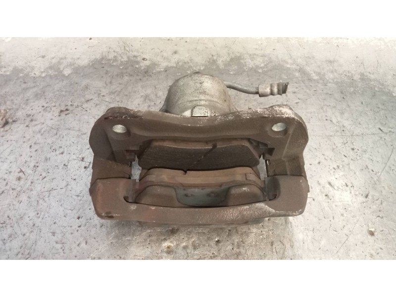 Recambio de pinza freno delantera derecha para kia rio uefa euro 2016 referencia OEM IAM   