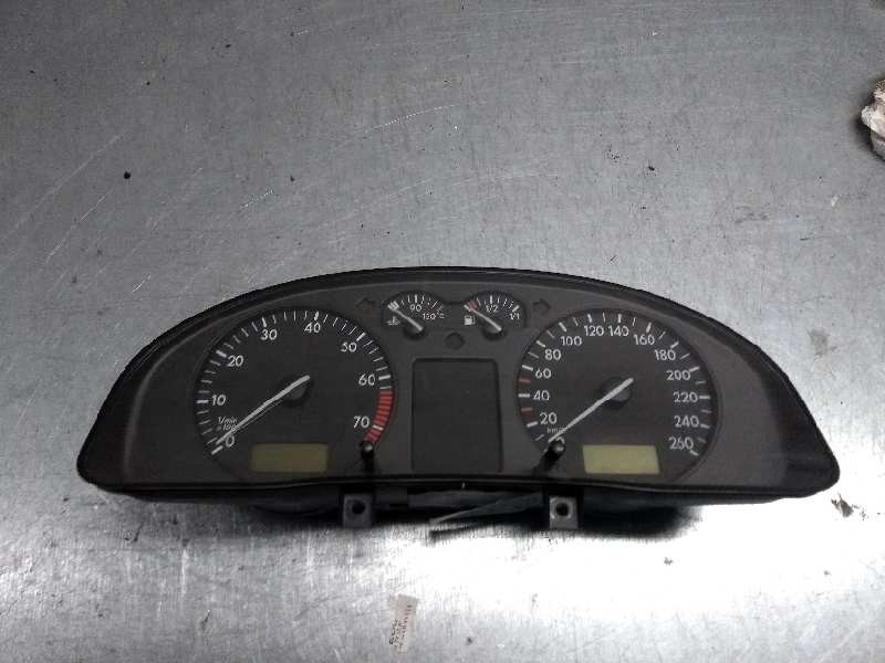 Recambio de cuadro instrumentos para volkswagen passat berlina (3b2) 1.8 referencia OEM IAM 3B0919860A 110008834002 