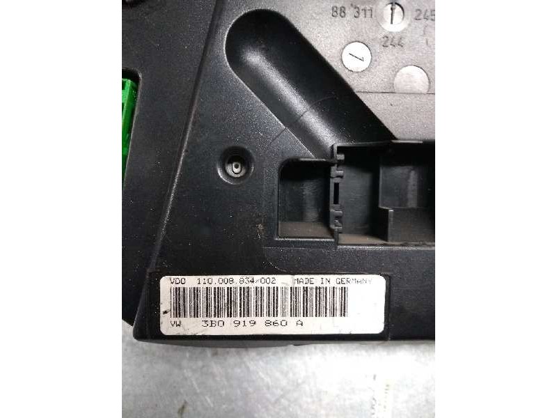 Recambio de cuadro instrumentos para volkswagen passat berlina (3b2) 1.8 referencia OEM IAM 3B0919860A 110008834002 