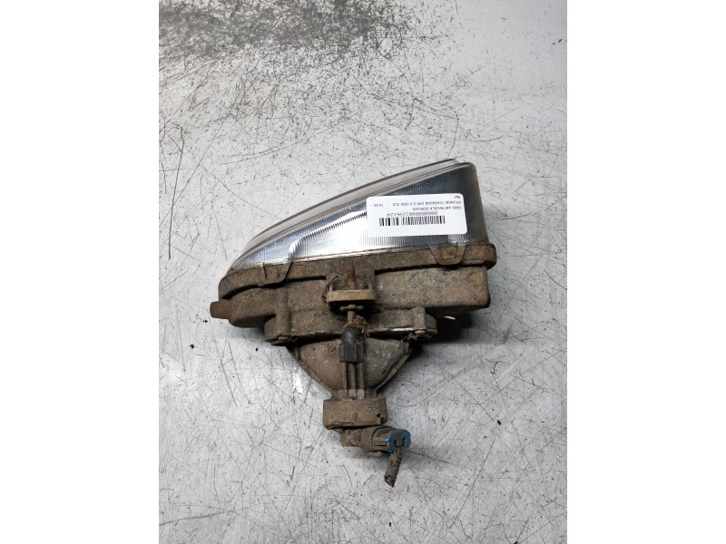 Recambio de faro antiniebla derecho para hyundai terracan (hp) 2.9 crdi gls referencia OEM IAM   