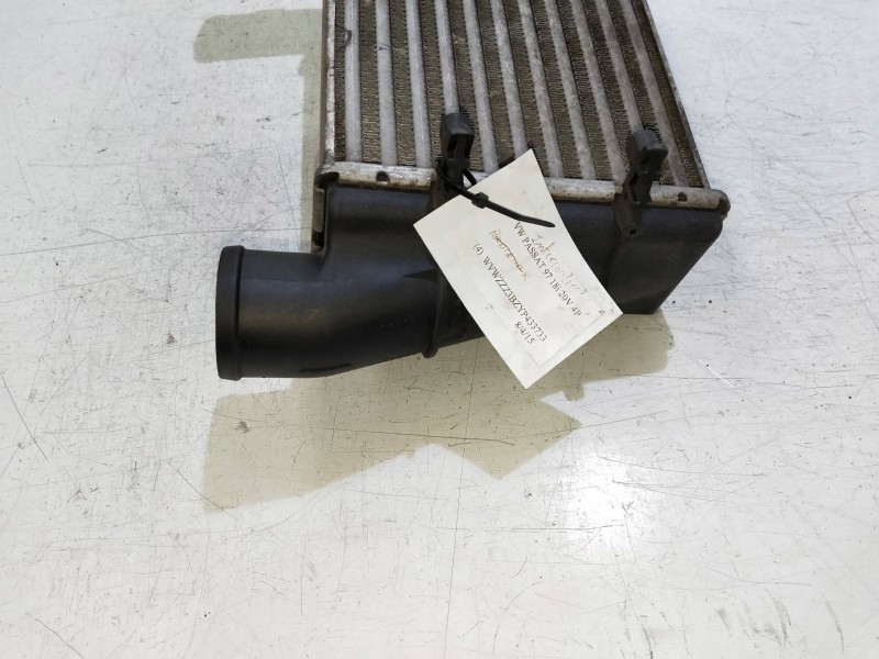Recambio de intercooler para volkswagen passat berlina (3b2) 1.8 referencia OEM IAM   