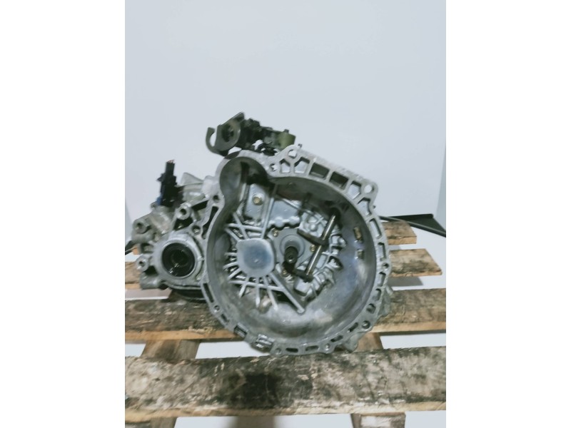Recambio de caja cambios para hyundai elantra (xd) 2.0 gls (4-ptas.) (2004) referencia OEM IAM J32073 171704 