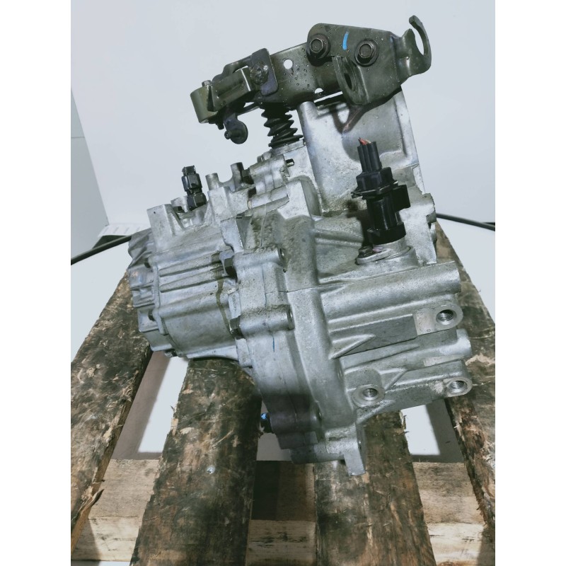 Recambio de caja cambios para hyundai elantra (xd) 2.0 gls (4-ptas.) (2004) referencia OEM IAM J32073 171704 
