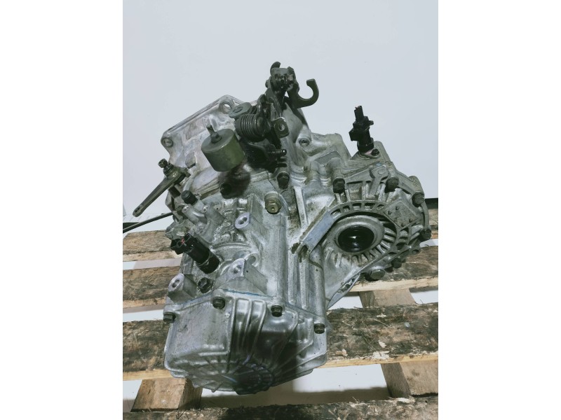 Recambio de caja cambios para hyundai elantra (xd) 2.0 gls (4-ptas.) (2004) referencia OEM IAM J32073 171704 