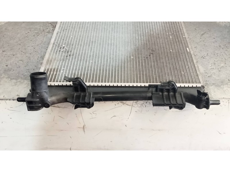 Recambio de radiador agua para kia rio uefa euro 2016 referencia OEM IAM 253101RXXX  