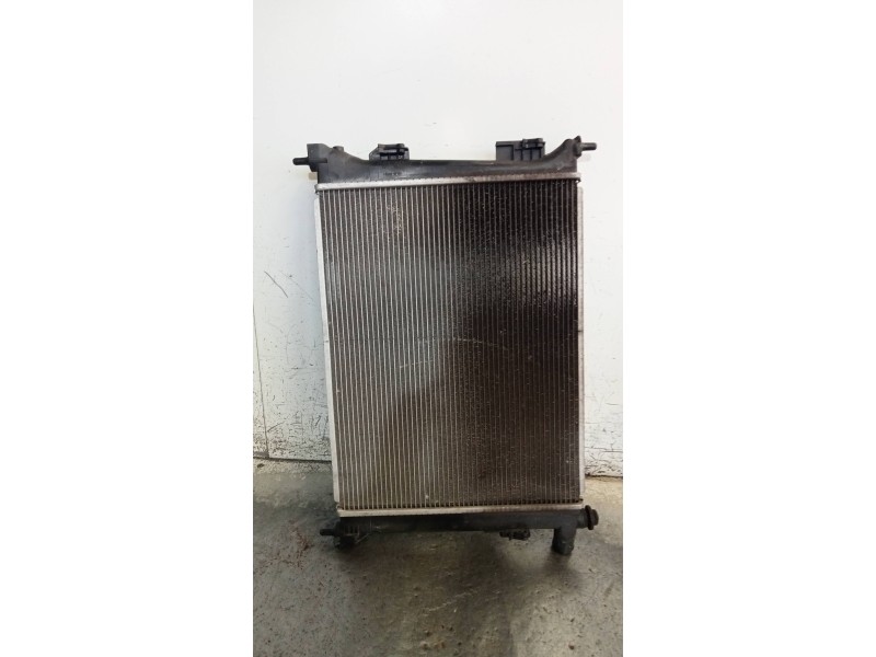 Recambio de radiador agua para kia rio uefa euro 2016 referencia OEM IAM 253101RXXX  