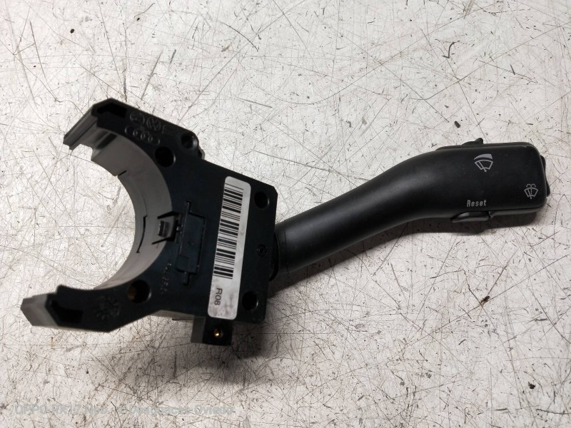 Recambio de mando limpia para volkswagen passat berlina (3b3) comfortline referencia OEM IAM   