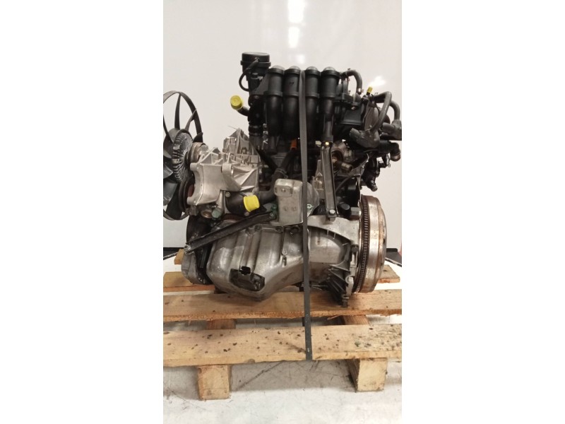 Recambio de motor completo para volkswagen passat berlina (3b2) 1.8 referencia OEM IAM APT 071153 