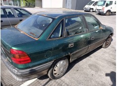opel astra f berlina del año 1996 2