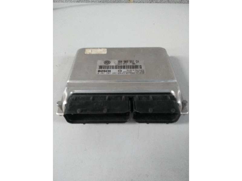 Recambio de centralita motor uce para volkswagen passat berlina (3b3) 2.8 v6 30v referencia OEM IAM 0261207469 3B0907551CH ME71