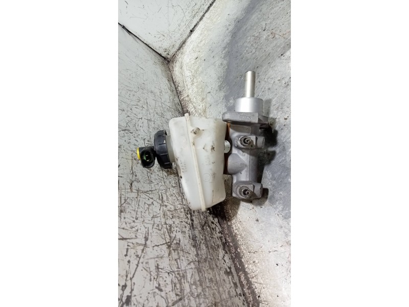 Recambio de bomba freno para dacia logan ambiance referencia OEM IAM   