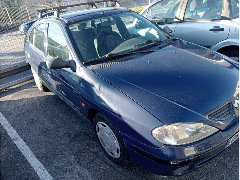 renault megane i fase 2 berlina (ba0) del año 2001