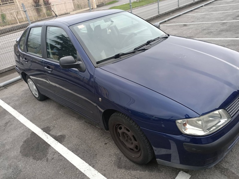 seat cordoba berlina (6k2) del año 1999