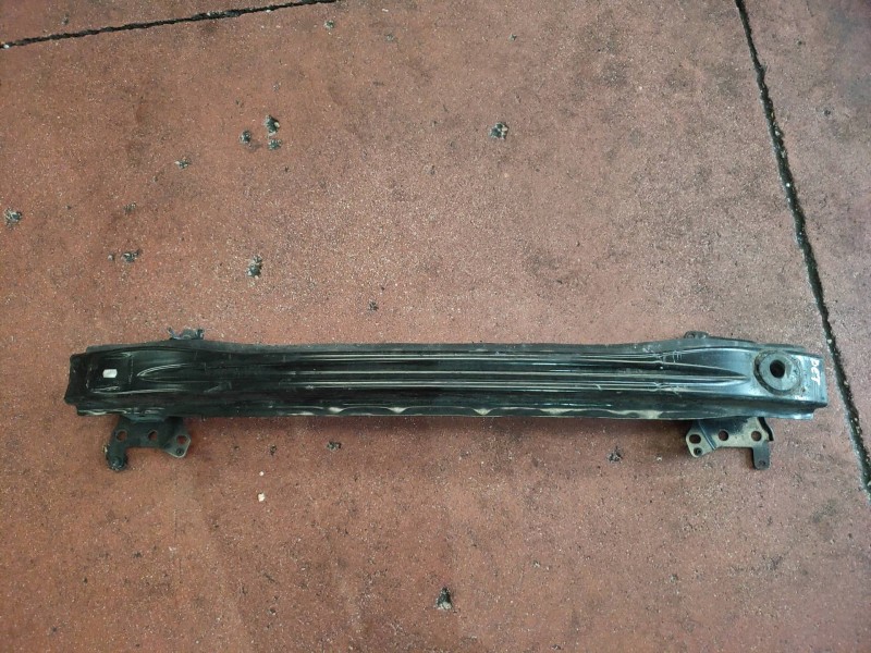Recambio de refuerzo paragolpes delantero para volkswagen touran (1t2) edition referencia OEM IAM   