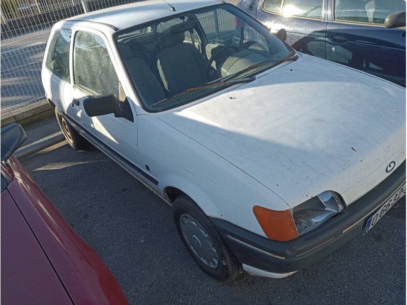ford fiesta berl./courier del año 1992