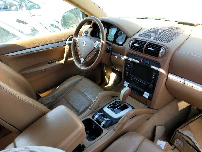 porsche cayenne (typ 9pa) del año 2004