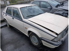 alfa romeo 75 del año 1987