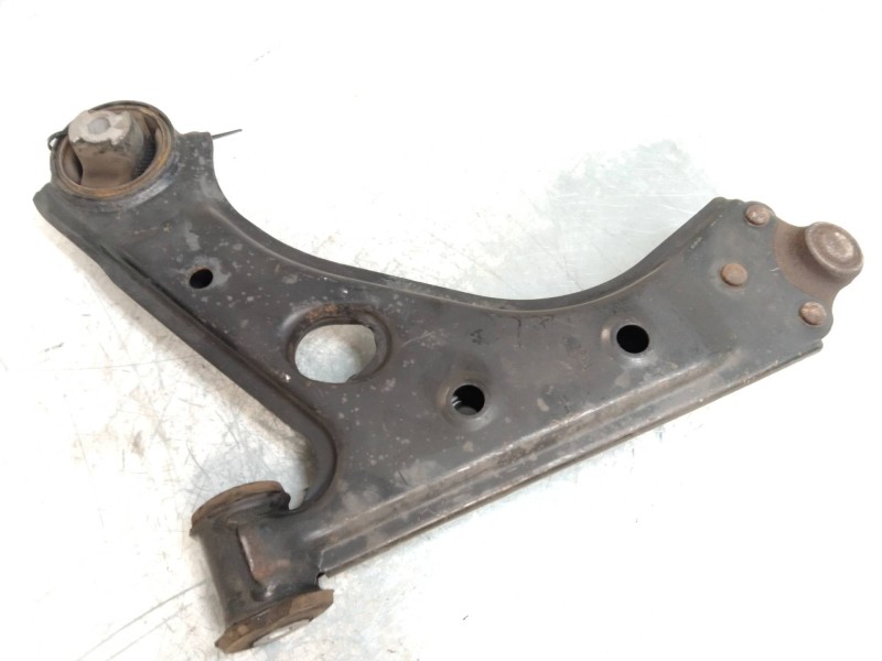 Recambio de brazo suspension inferior delantero derecho para fiat linea (110) dynamic referencia OEM IAM   