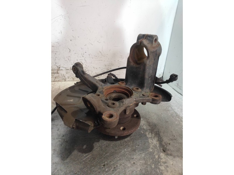 Recambio de mangueta delantera izquierda para volkswagen touran (1t2) edition referencia OEM IAM   