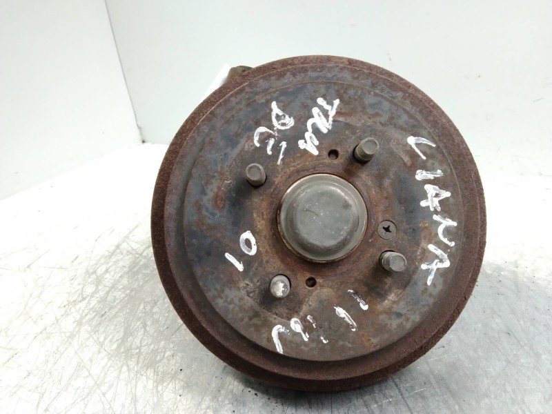 Recambio de mangueta delantera derecha para suzuki liana rh (er) 1.6 referencia OEM IAM   