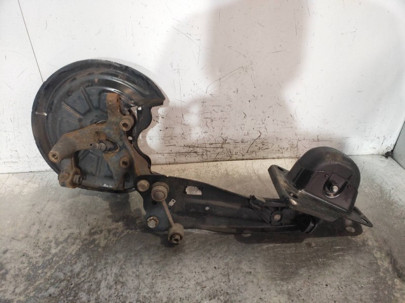 Recambio de mangueta trasera izquierda para volkswagen touran (1t2) edition referencia OEM IAM   